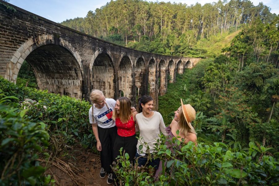 Intrepid_Travel-Sri-Lanka-nine-arches-bridge-073_(1)